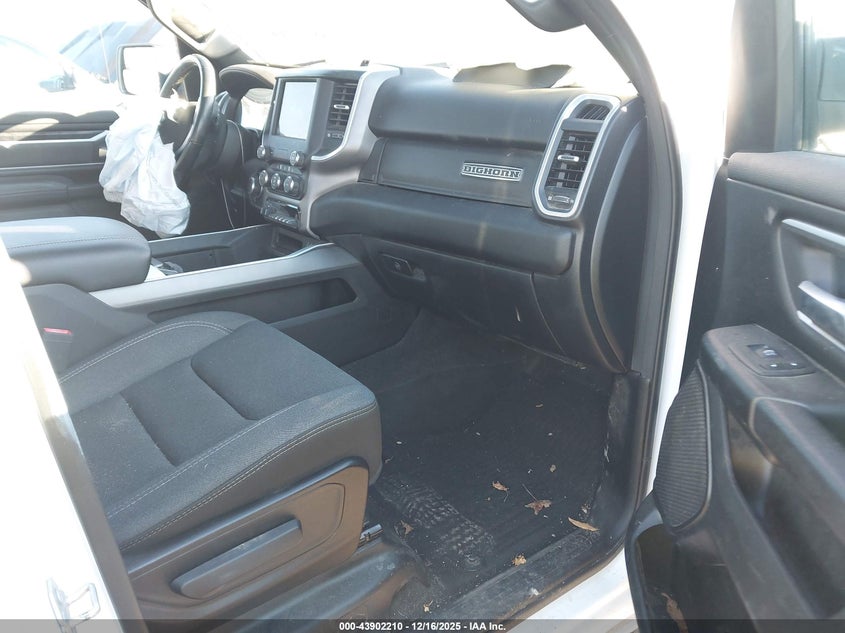 1C6SRFFT2MN681250 2021 RAM 1500 photo no. 5