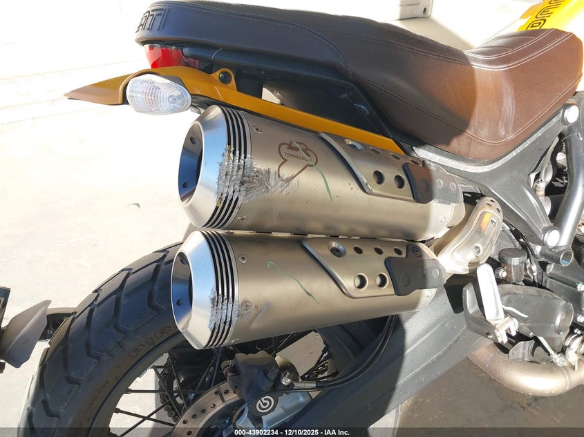 2022 Ducati Scrambler 1100/1100 Special/1100 Sport/1100 Dark Pro VIN: ML0KAFCP8NT001081 Lot: 43902234