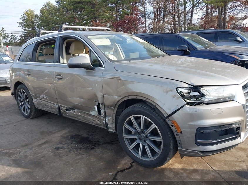 2017 Audi Q7 3.0T Premium VIN: WA1LAAF70HD025404 Lot: 43902241