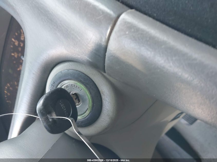 1999 Lexus Es 300 VIN: JT8BF28G3X5052951 Lot: 43902296