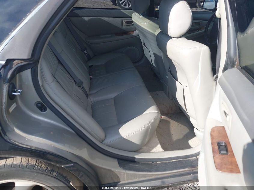 1999 Lexus Es 300 VIN: JT8BF28G3X5052951 Lot: 43902296