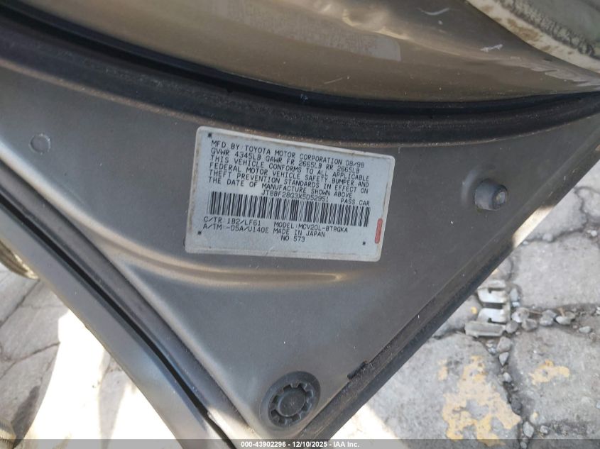 1999 Lexus Es 300 VIN: JT8BF28G3X5052951 Lot: 43902296