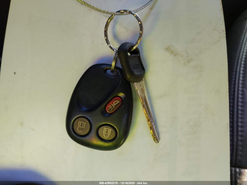 2005 GMC Sierra 2500Hd Slt VIN: 1GTHK232X5F813582 Lot: 43902319