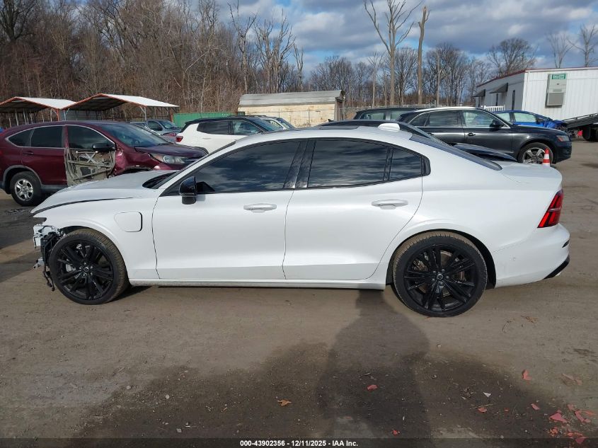 2024 Volvo S60 Recharge Plug-In Hybrid T8 Plus Black Edition VIN: 7JRH60FHXRG316428 Lot: 43902356