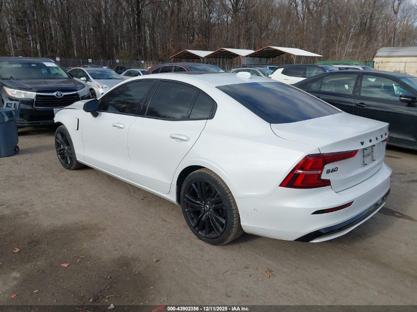 2024 Volvo S60 Recharge Plug-In Hybrid T8 Plus Black Edition