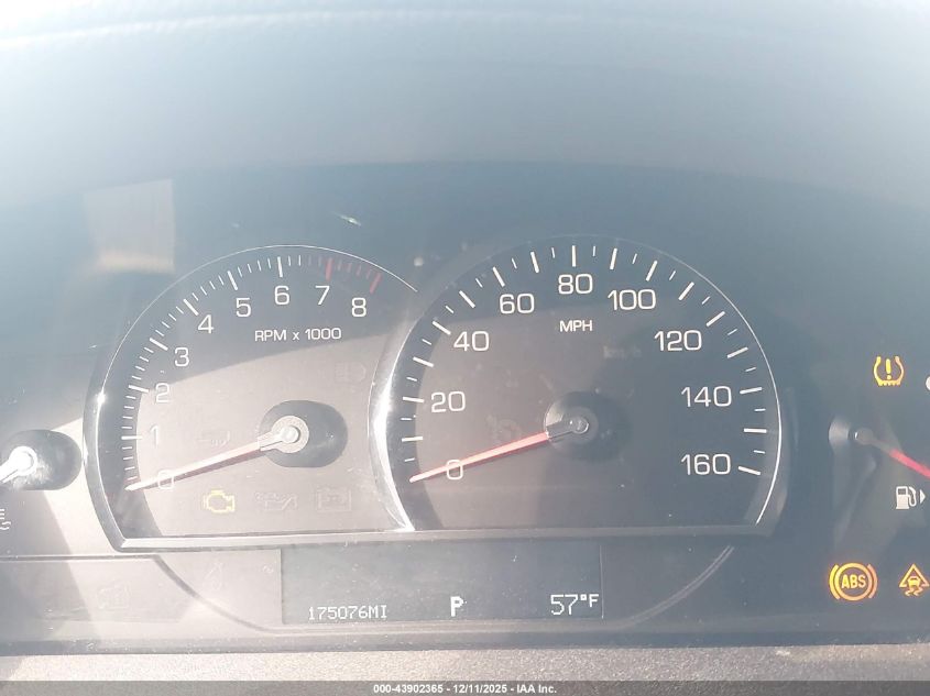 2008 Cadillac Srx V6 VIN: 1GYEE637180189833 Lot: 43902365