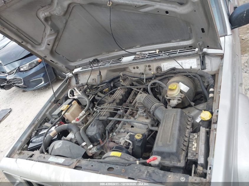 2000 Jeep Cherokee Classic VIN: 1J4FF58S7YL188774 Lot: 43902411