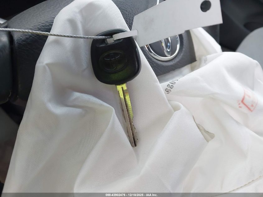 2005 Toyota Tacoma Base V6 VIN: 5TELU42N45Z104273 Lot: 43902476