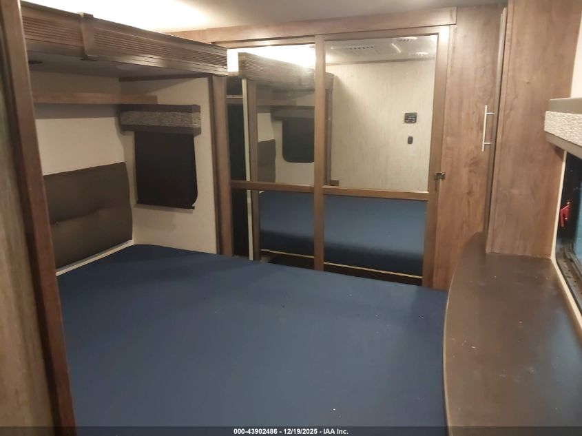 2021 Kz 5Th Wheel Travel Trailer VIN: 4EZFD3620M6050827 Lot: 43902486