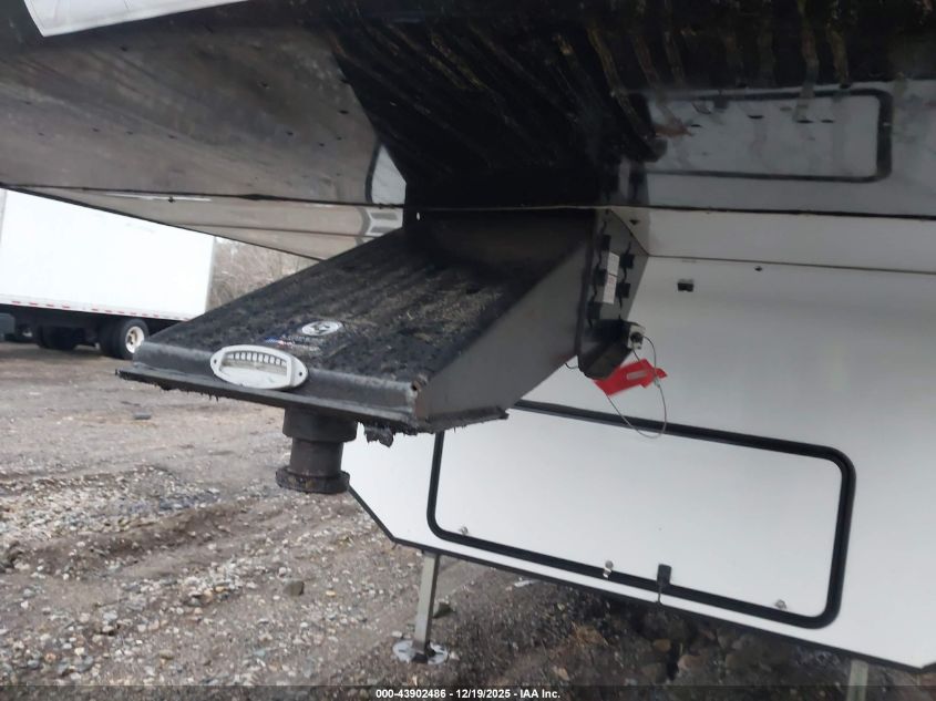 2021 Kz 5Th Wheel Travel Trailer VIN: 4EZFD3620M6050827 Lot: 43902486