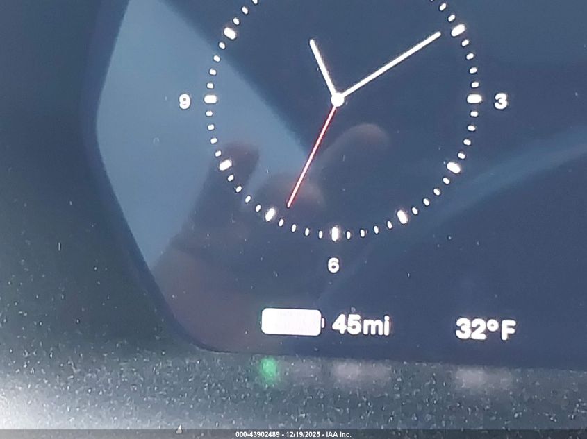 2018 Tesla Model X 100D/75D/P100D VIN: 5YJXCAE24JF112910 Lot: 43902489