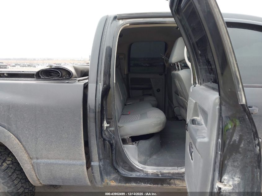 2007 Dodge Ram 1500 Slt/Trx4 Off Road/Sport VIN: 1D7HU18297S179727 Lot: 43902499