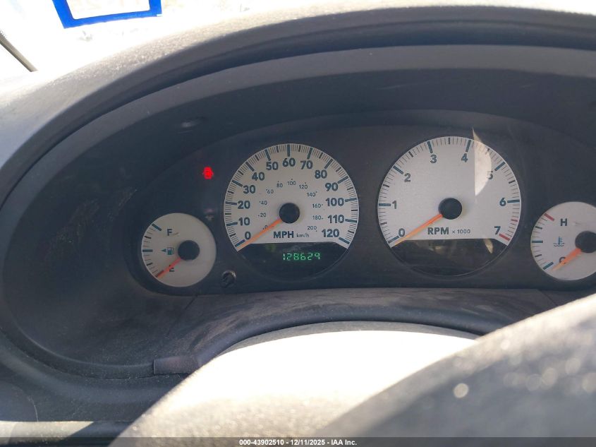 2005 Dodge Grand Caravan Se VIN: 1D4GP24R15B423697 Lot: 43902510