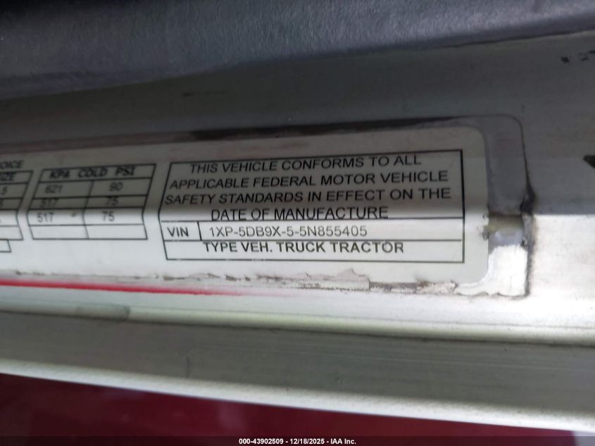 2005 Peterbilt 379 VIN: 1XP5DB9X55N855405 Lot: 43902509