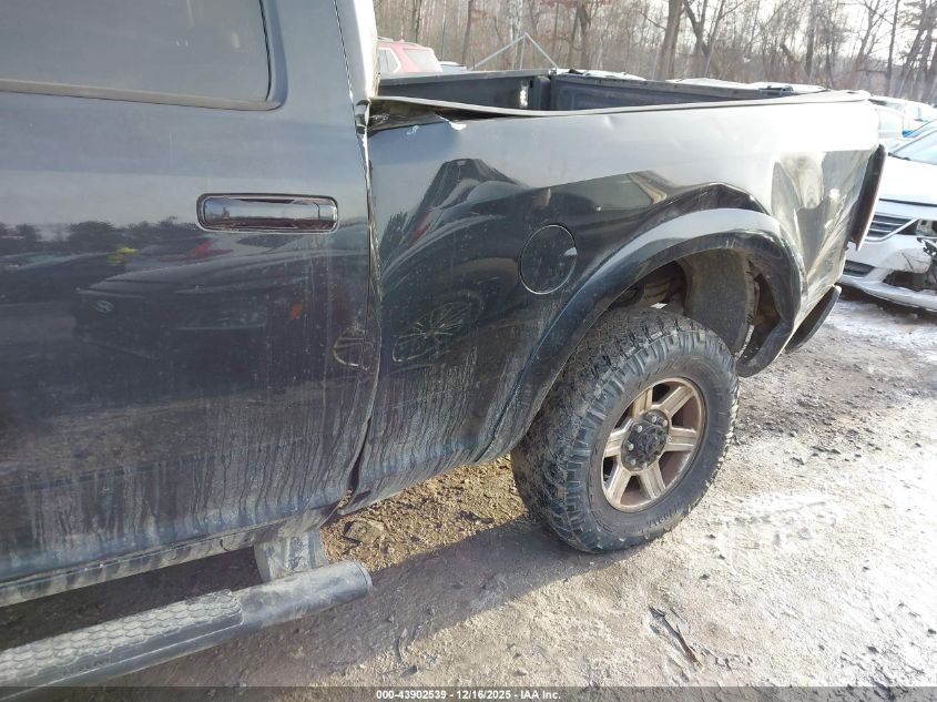 2018 Ram 3500 Big Horn 4X4 6'4 Box VIN: 3C63R3DL2JG423448 Lot: 43902539