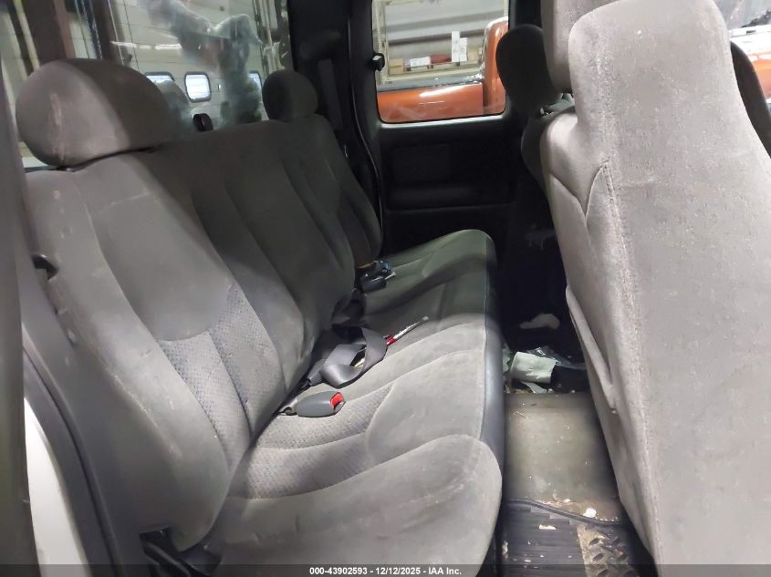 2003 Chevrolet Silverado 1500 Ls VIN: 2GCEK19V931173139 Lot: 43902593