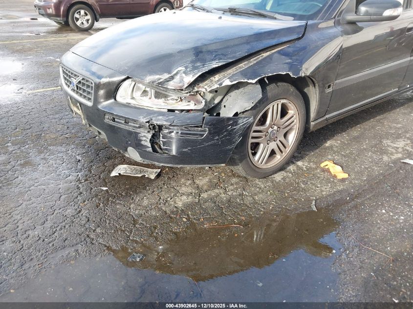 2007 Volvo S60 2.5T VIN: YV1RS592372607599 Lot: 43902645