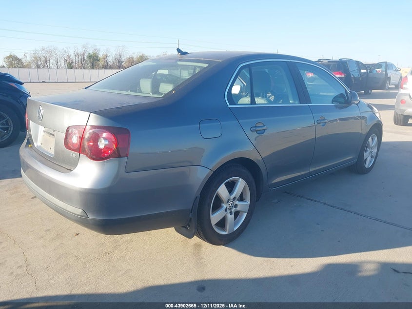 3VWRM71K39M020335 2009 VOLKSWAGEN JETTA photo no. 4