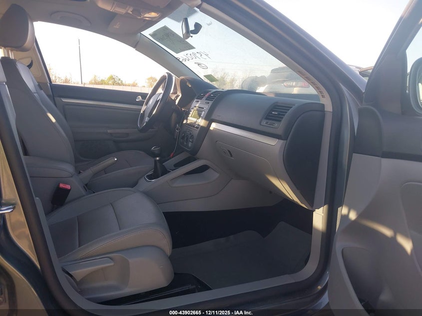 3VWRM71K39M020335 2009 VOLKSWAGEN JETTA photo no. 5