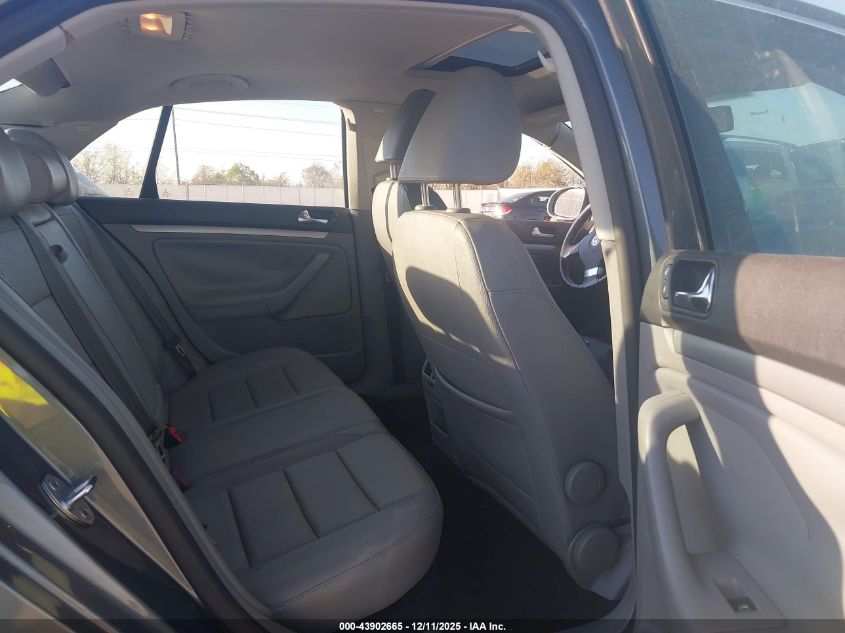 2009 Volkswagen Jetta Se/Sel VIN: 3VWRM71K39M020335 Lot: 43902665