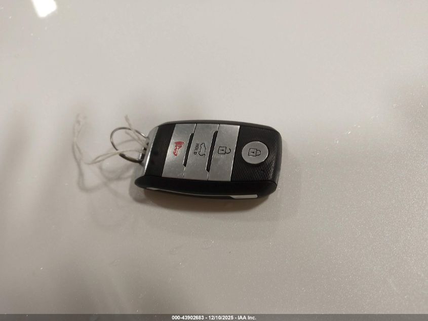 2018 Kia Sorento 3.3L Ex VIN: 5XYPHDA57JG388946 Lot: 43902683