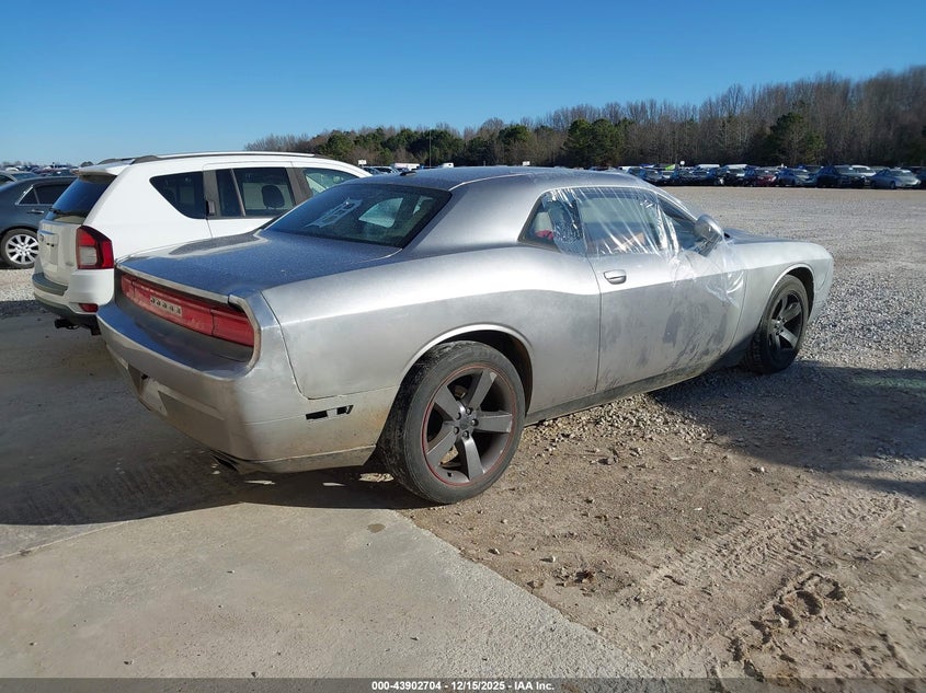 Vin: 2b3cj4dg7bh519457, lot: 44398266, dodge challenger 20114