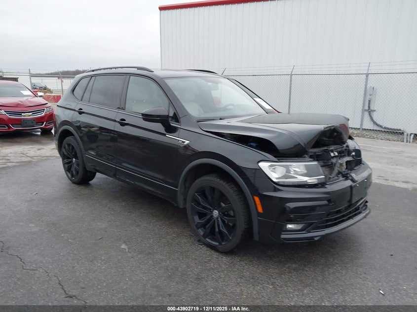 3VV2B7AX5MM091312 VOLKSWAGEN TIGUAN Photo 1