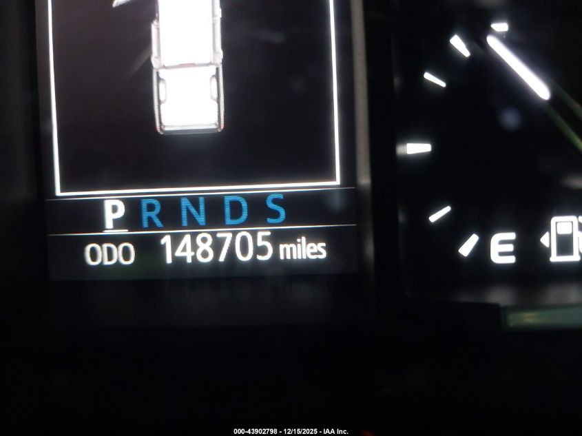 2018 Toyota Tundra Limited 5.7L V8 VIN: 5TFFY5F12JX240675 Lot: 43902798