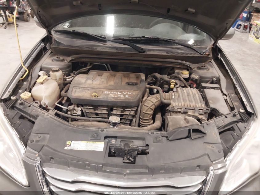 2012 Chrysler 200 Lx VIN: 1C3CCBAB2CN155368 Lot: 43902821