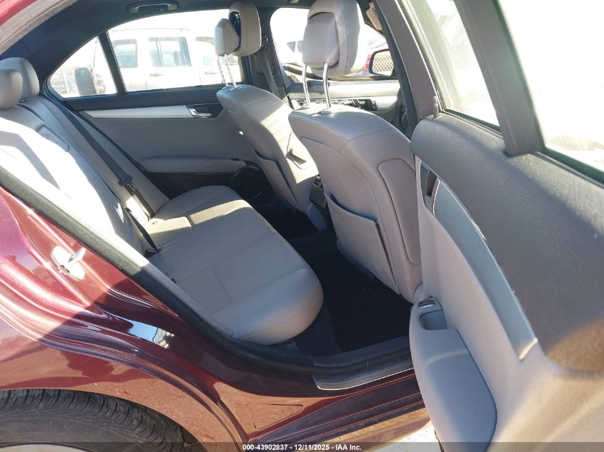 2008 Mercedes-Benz C 300 Luxury/Sport VIN: WDDGF54X08R017248 Lot: 43902837