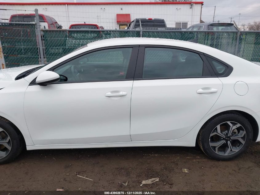 2021 Kia Forte Lxs VIN: 3KPF24AD2ME263102 Lot: 43902875