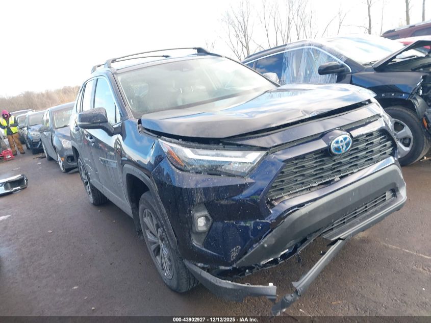 TOYOTA RAV4 HYBRID XLE PREMIUM