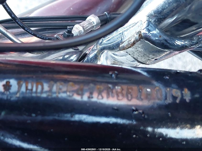 2010 Harley-Davidson Flhtcu VIN: 1HD1FC418AB619019 Lot: 43902951