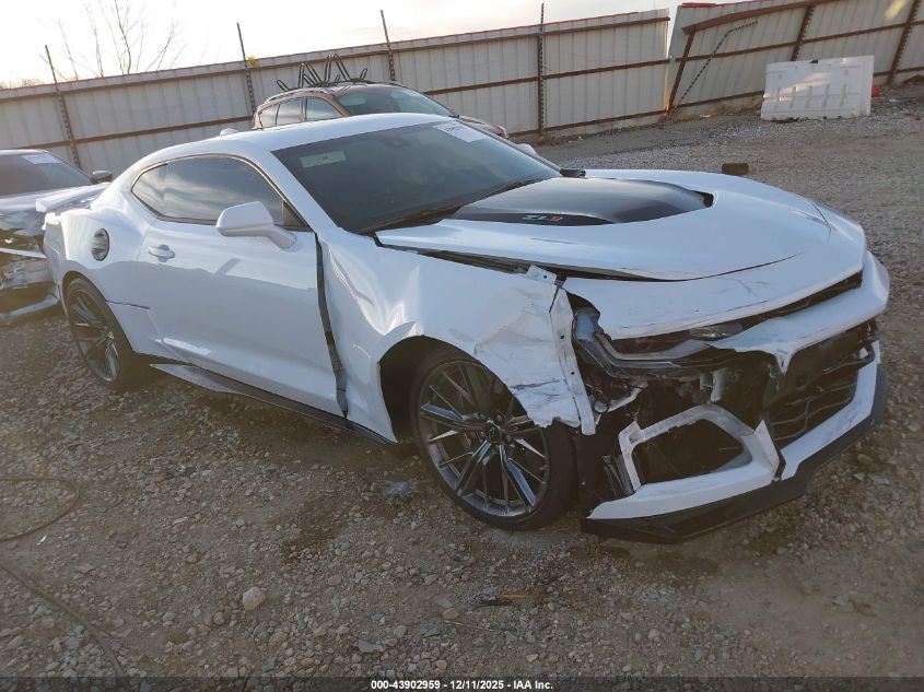 CHEVROLET CAMARO RWD ZL1