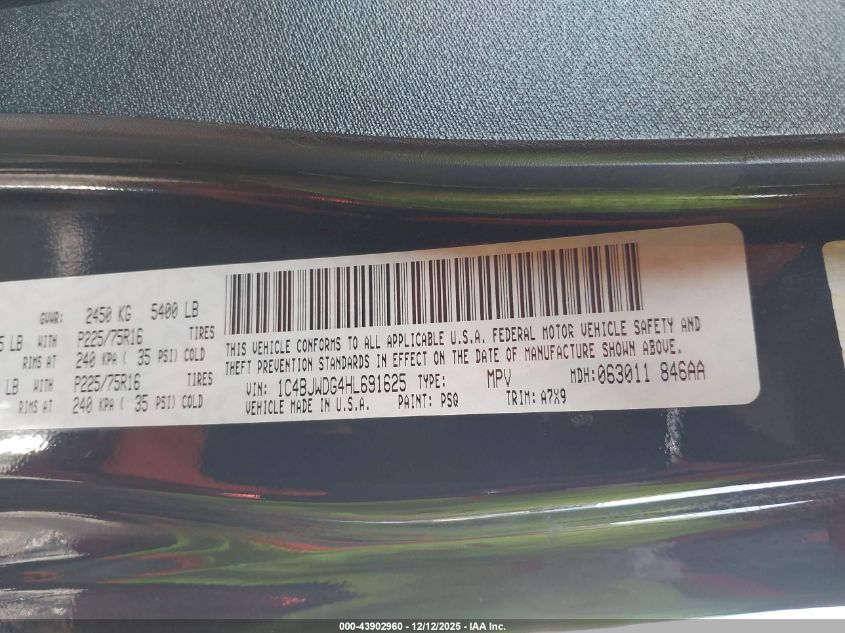 2017 Jeep Wrangler Unlimited Sport 4X4 VIN: 1C4BJWDG4HL691625 Lot: 43902960