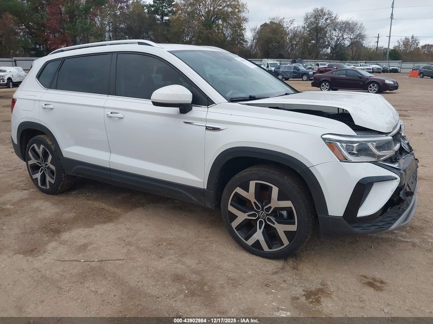 2022 Volkswagen Taos 1.5T Sel