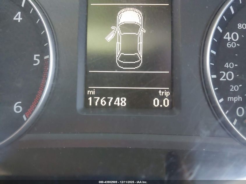 2015 Volkswagen Passat 2.0L Tdi Sel Premium VIN: 1VWCV7A35FC014271 Lot: 43902989