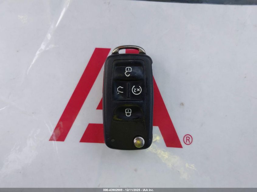 2015 Volkswagen Passat 2.0L Tdi Sel Premium VIN: 1VWCV7A35FC014271 Lot: 43902989