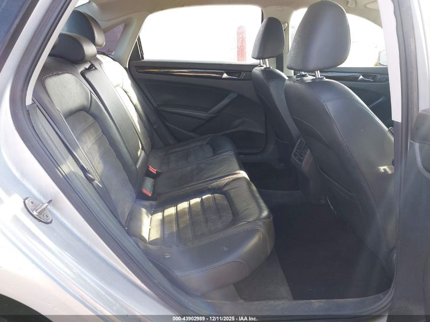 2015 Volkswagen Passat 2.0L Tdi Sel Premium VIN: 1VWCV7A35FC014271 Lot: 43902989