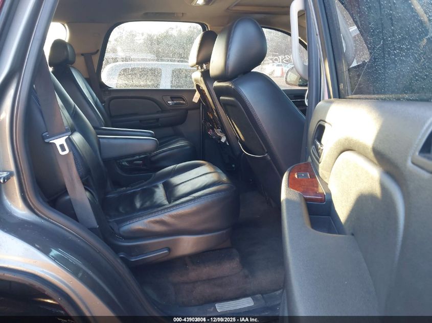 2007 Chevrolet Tahoe Ls VIN: 1GNFC13077R240565 Lot: 43903006