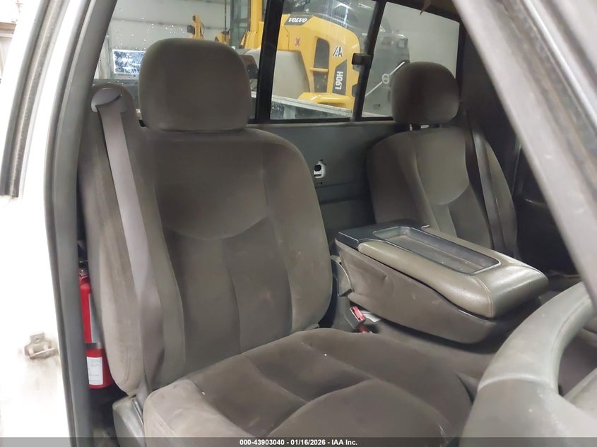 2005 GMC Sierra 2500Hd Work Truck