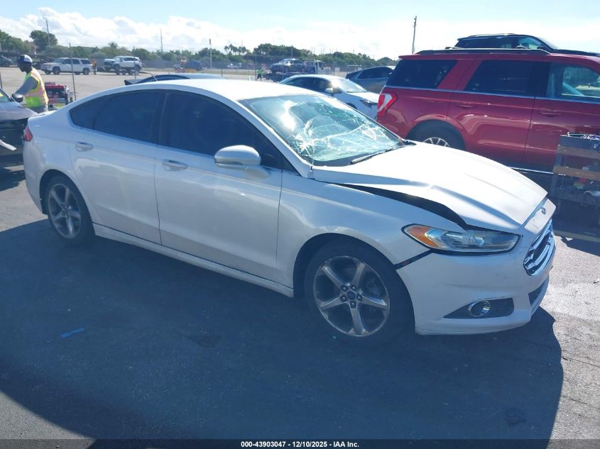 FORD FUSION SE