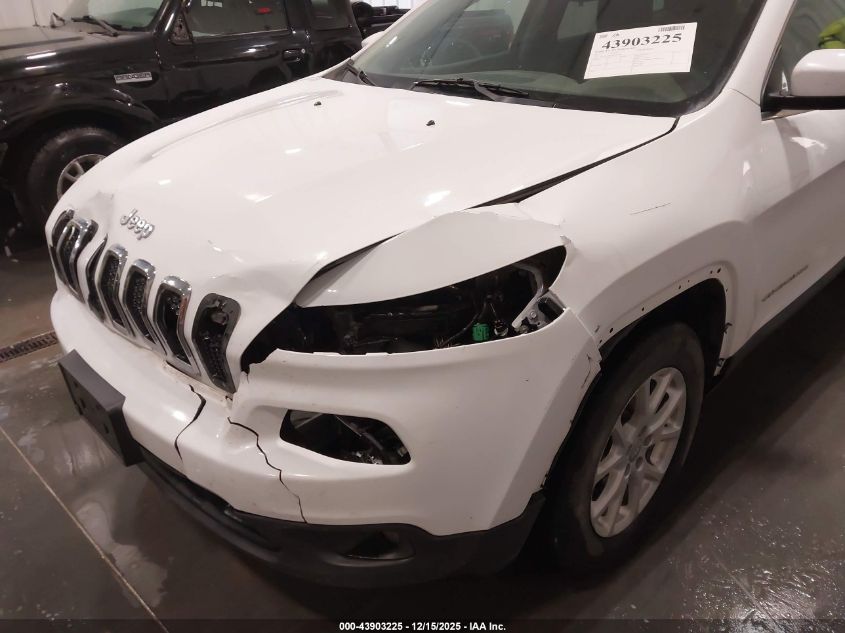 2017 Jeep Cherokee Latitude 4X4 VIN: 1C4PJMCB2HW614508 Lot: 43903225