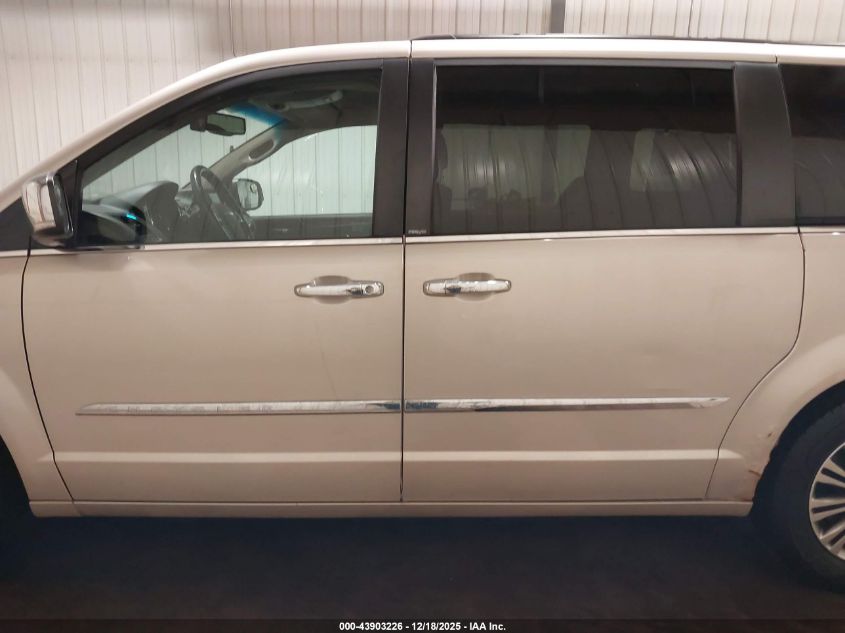 2014 Chrysler Town & Country Touring-L VIN: 2C4RC1CG1ER346729 Lot: 43903226