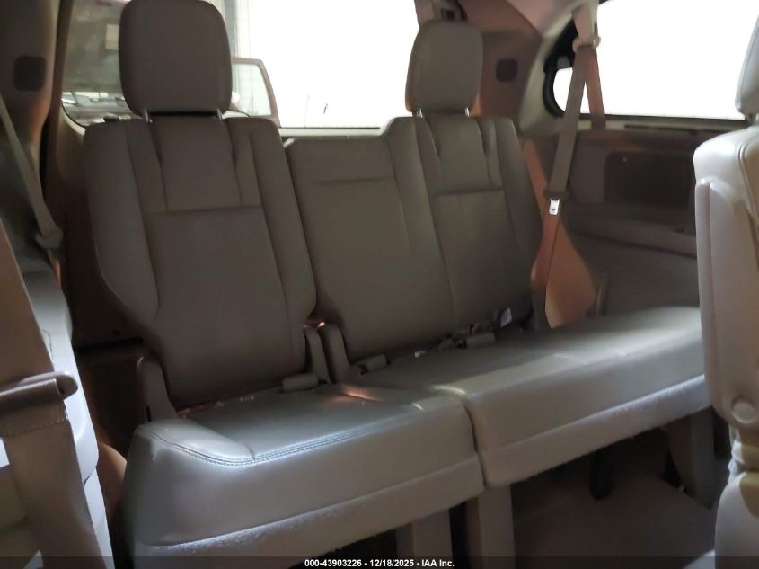 2014 Chrysler Town & Country Touring-L VIN: 2C4RC1CG1ER346729 Lot: 43903226