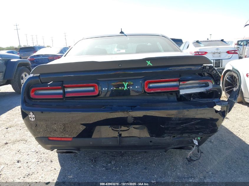 2016 Dodge Challenger R/T Scat Pack VIN: 2C3CDZFJ8GH255527 Lot: 43903278