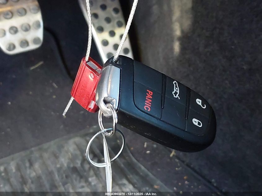 2016 Dodge Challenger R/T Scat Pack VIN: 2C3CDZFJ8GH255527 Lot: 43903278