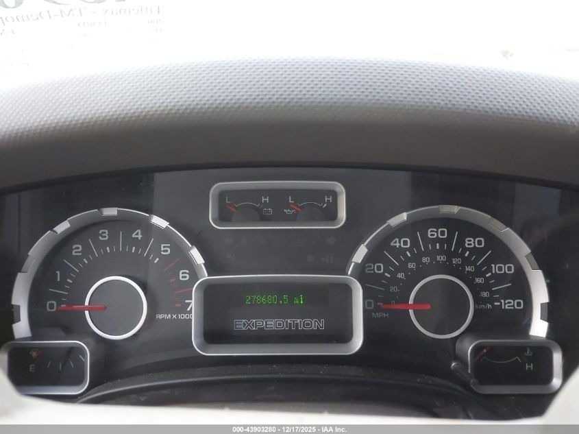 2007 Ford Expedition Xlt VIN: 1FMFU15537LA98132 Lot: 43903280