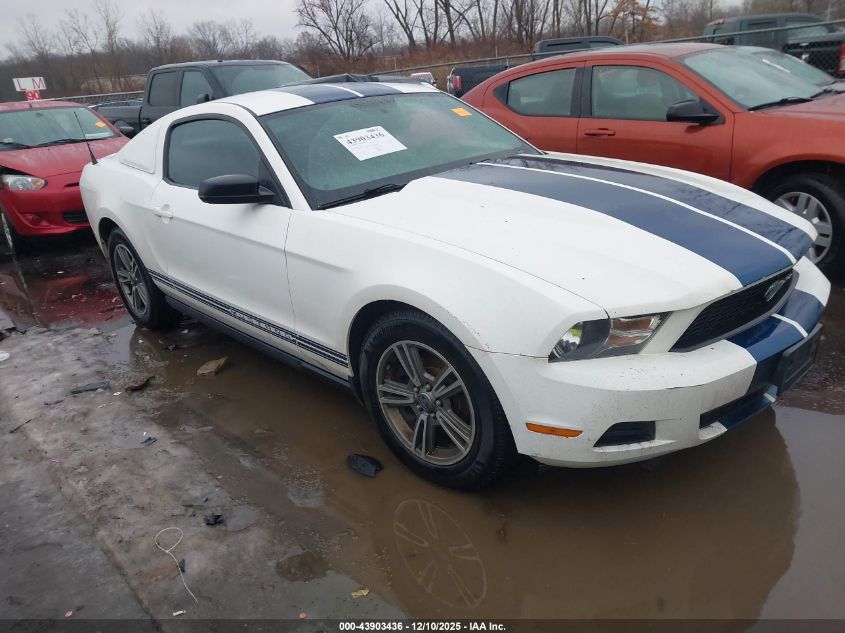 FORD MUSTANG V6 PREMIUM