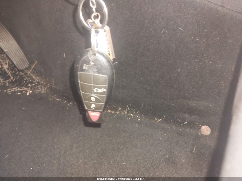 2010 Chrysler 300 Touring/Signature Series/Executive Series VIN: 2C3CA5CV1AH195607 Lot: 43903459